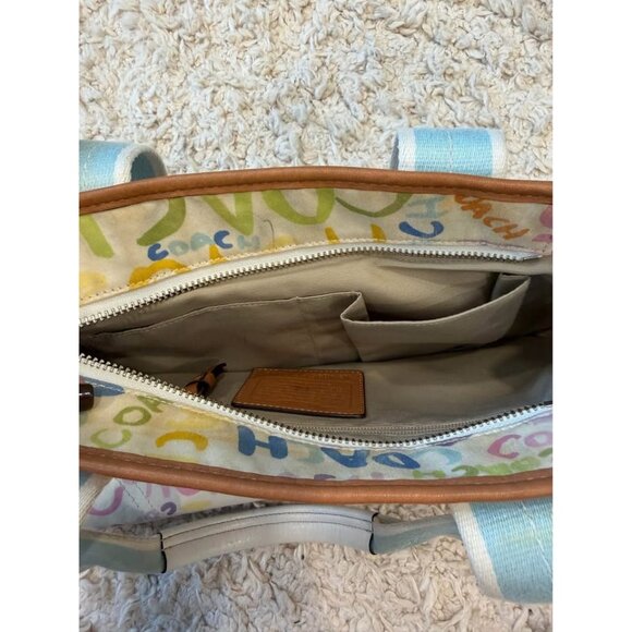 Coach Hamptons Scribble Graffiti tote - Picture 6 of 9